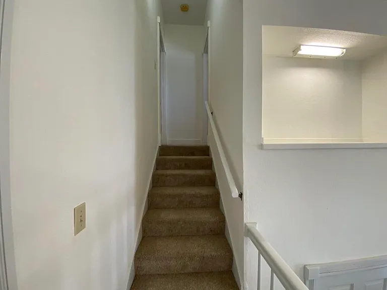 6000 Shadow Valley Cv #A — Photo 13