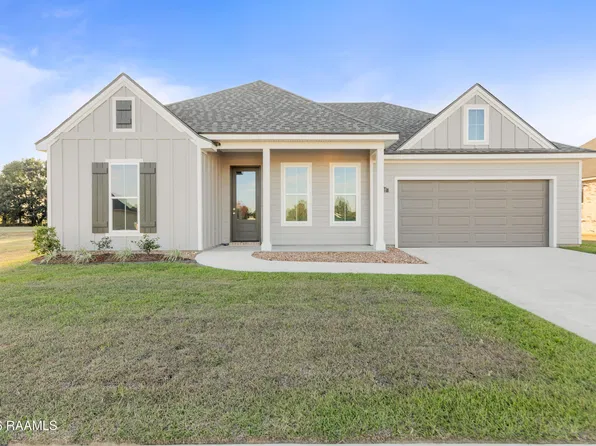 117 Crooked Pine Ln, Scott, LA 70583