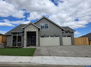 Model A Ballyntyne Rd, Salem, OR 97302