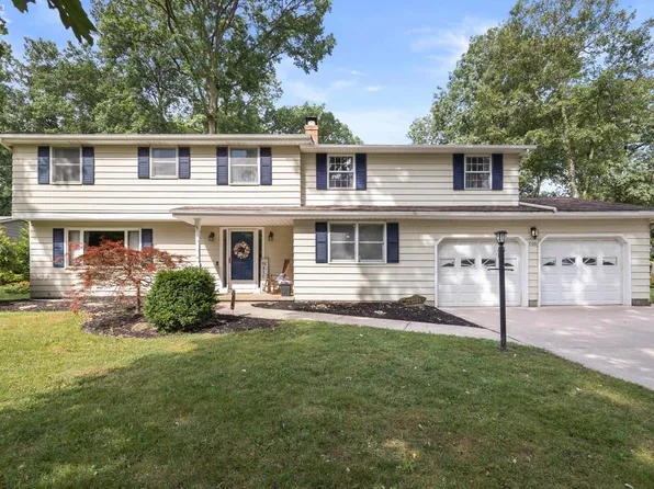 700 Sunnyside Rd, Vermilion, OH 44089