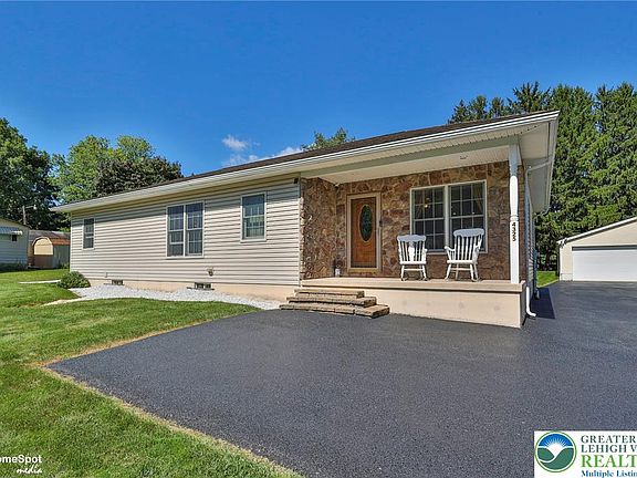 2nd image of 4325 Levans Rd