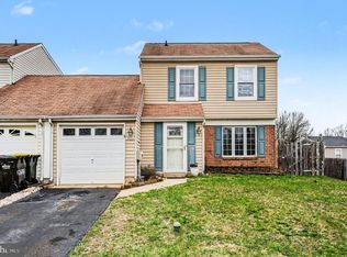 6684 Mayflower Dr, Bensalem, PA 19020