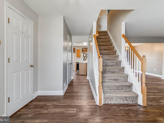 3rd image of 11 Osprey Ln