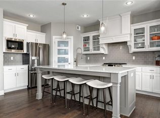 11507 S Barker Rd, Olathe, KS 66061