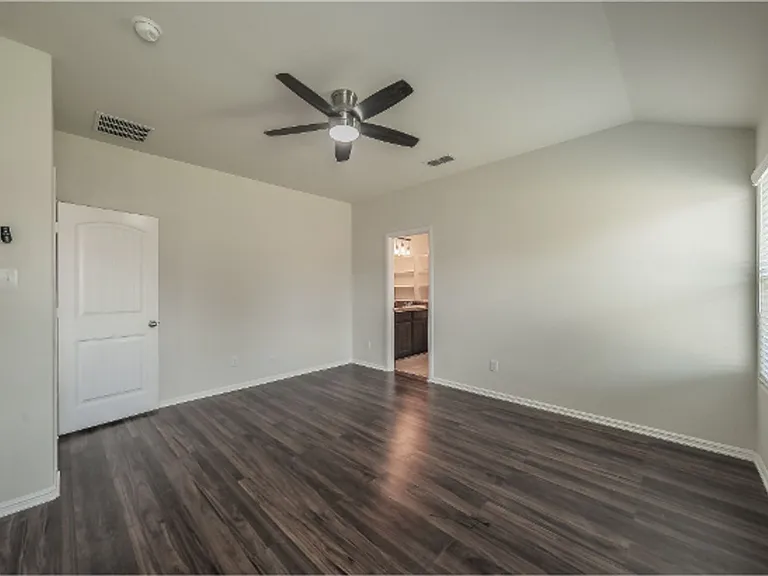 7325 Wavecrest Way — Photo 33