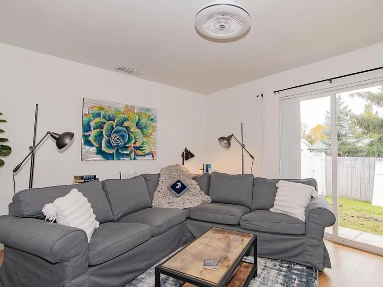 2030 Brookhurst St #44 — Photo 29
