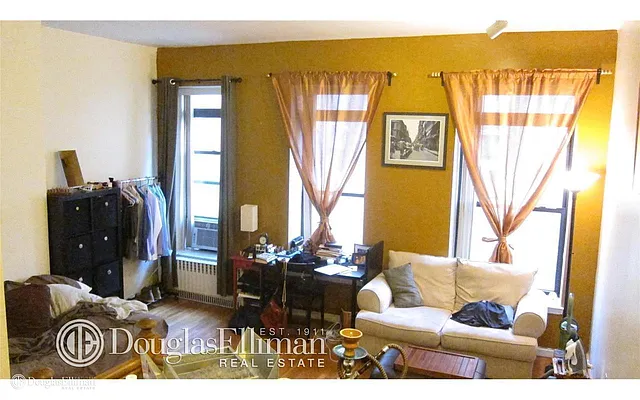 Rented by Douglas Elliman | media 7