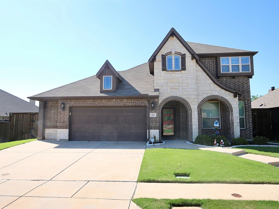 1st image of 412 Amber Ln