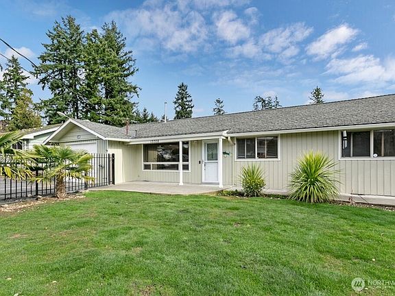 3rd image of 13708 10th Avenue S