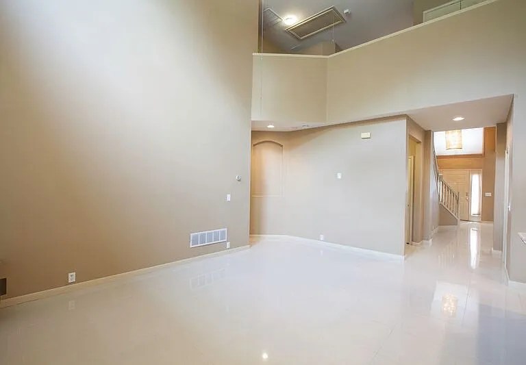 11544 Blackhawk Dr — Photo 7