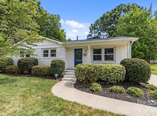 3821 Topsfield Rd, Charlotte, NC 28211