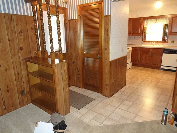 2nd image of 5683 Leisure South Dr SE