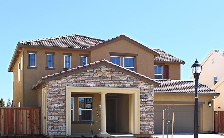 Lot 44 Exterior