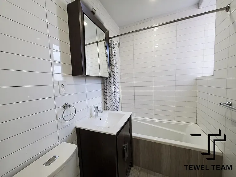 312 W 121st St #5AA — Photo 7