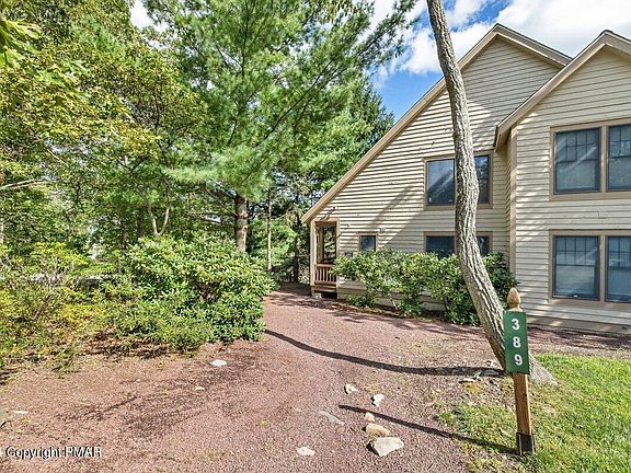 2nd image of 389 Vista Dr
