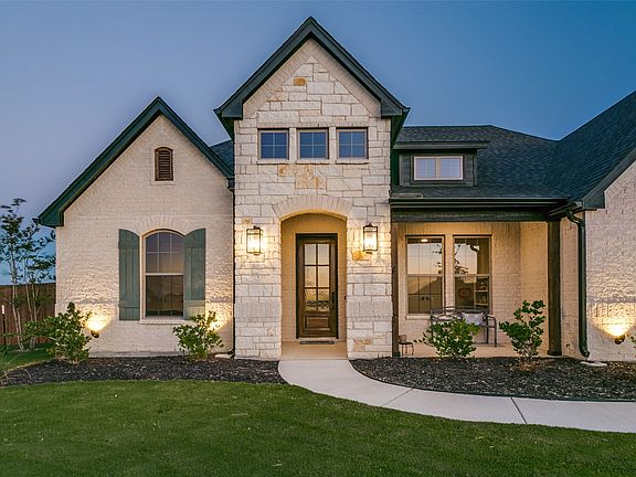 2nd image of 101 Grey Wolf Ct