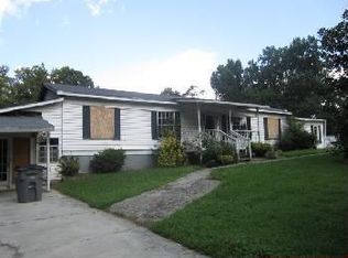 204 Williams St, Taylors, SC 29687