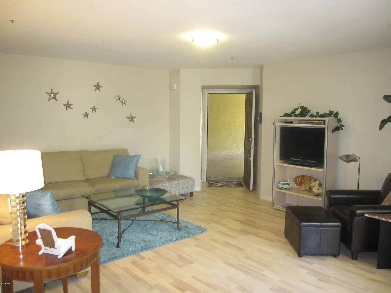 1 bed, 1.0 bath, 1069 sqft, $1,750 — Photo 3