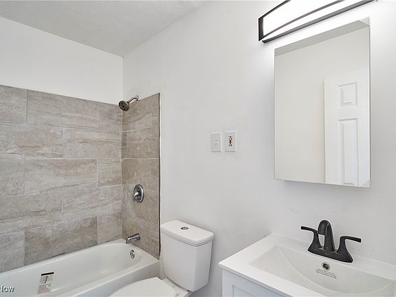 5th image of 4348 E 141st St