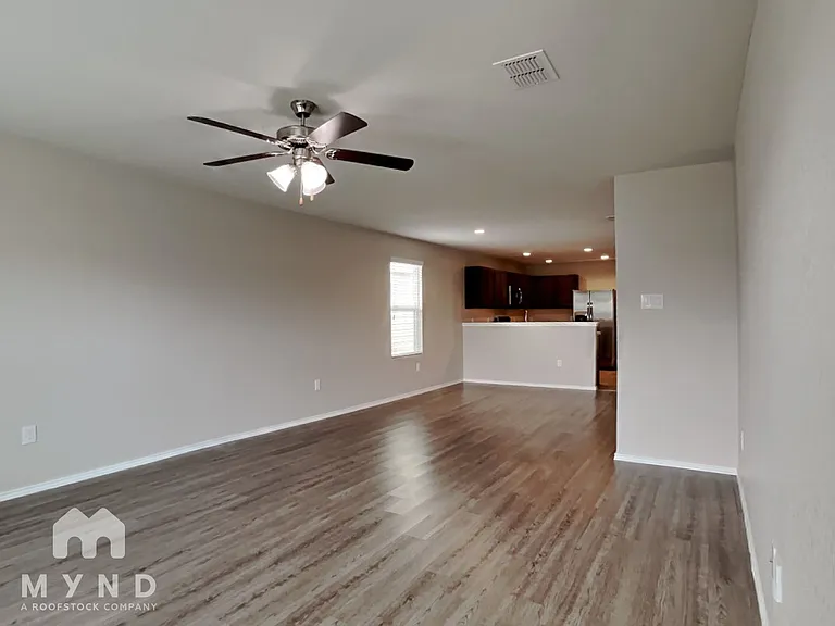 9437 Apple Ridge Ln — Photo 8
