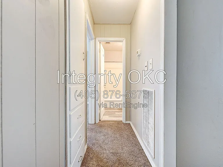 416 Reed Pl — Photo 24