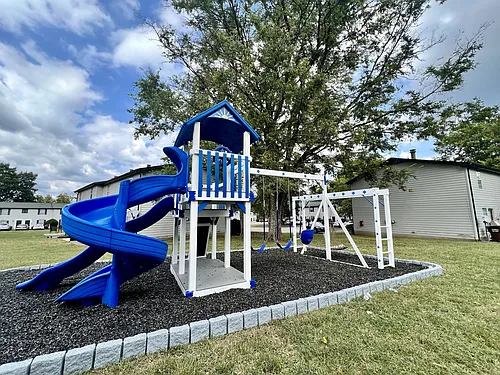 Crestbrook Meadows Townhomes Photo 1