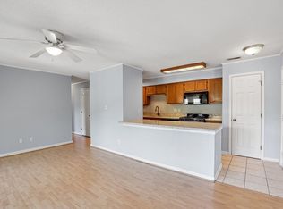 2010 Quaker Lndg APT 203, Raleigh, NC 27603