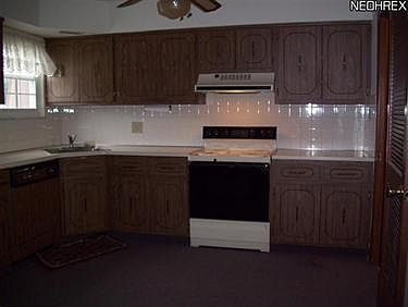 5th image of 2751 Pease Dr #B208