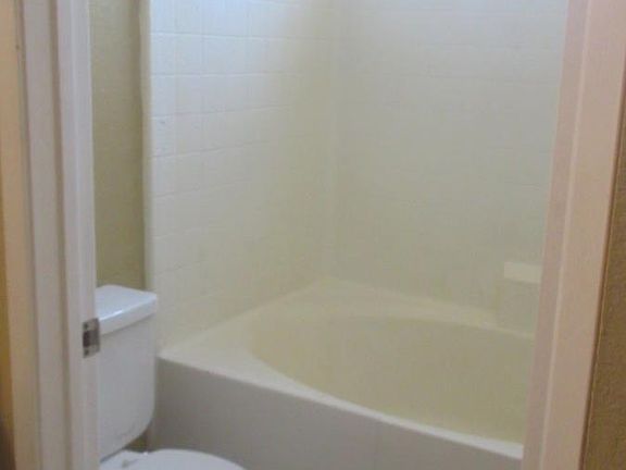 3rd image of 751 Mazana Dr