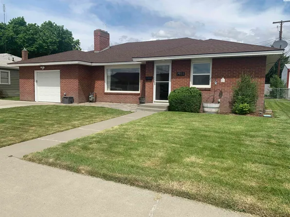 1408 Denson Ave, Sunnyside, WA 98944