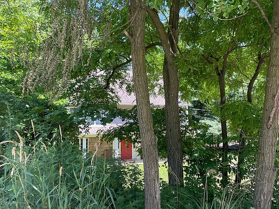 3rd image of 5 Buena Vista Dr