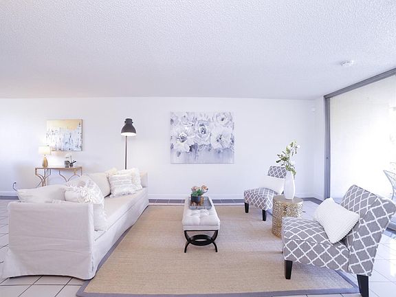 2nd image of 5180 N Wishon Ave APT 205