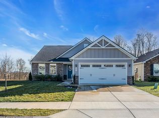 805 Rae Dr, Columbia, TN 38401