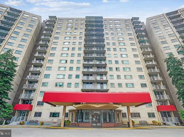 2500 N Van Dorn St APT 1226, Alexandria, VA 22302