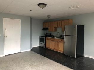 398 Main St #13-5, Winsted, CT 06098