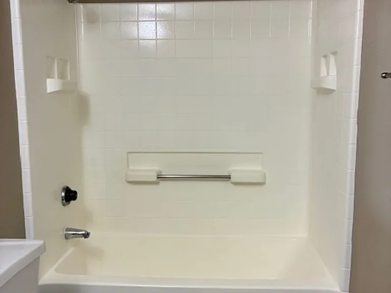 Mandalay Bay Apartments — Photo 84