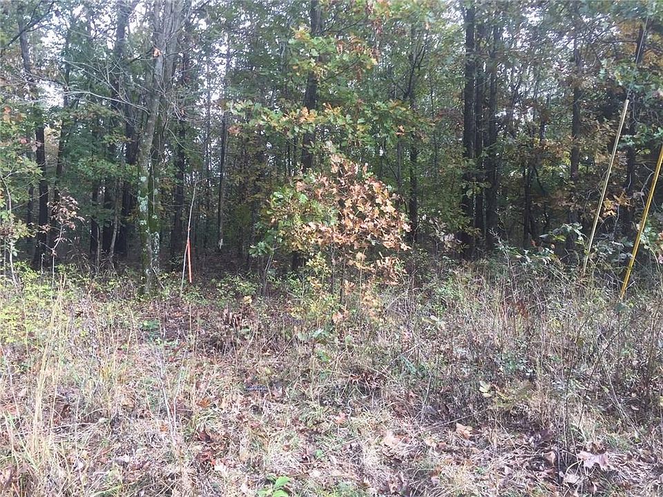 1st image of 4 Derrill Ln