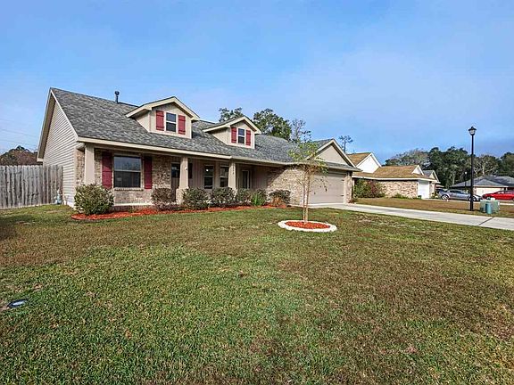 3rd image of 1973 Larkspur Cir