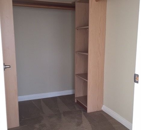 4th image of 701 S Kingsley Dr APT 404