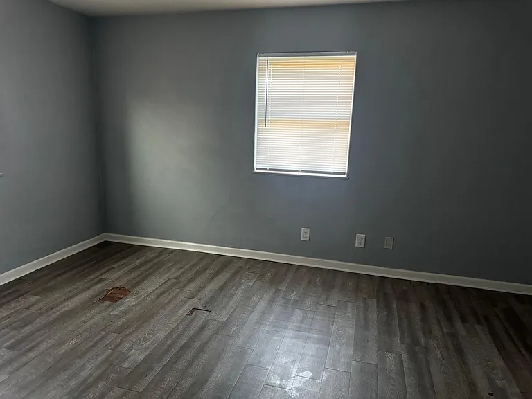 Parkside Living Apts — Photo 11