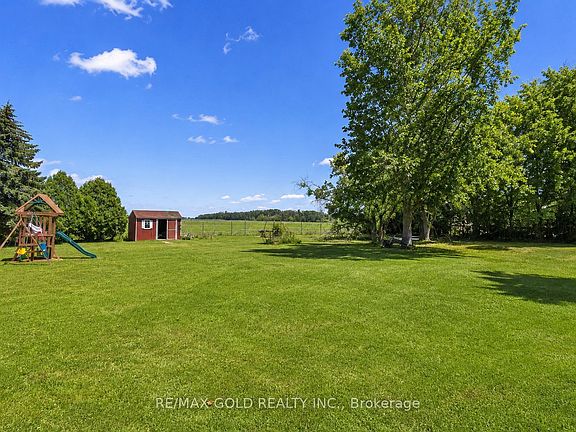 2nd image of 14751 McLaughlin Rd