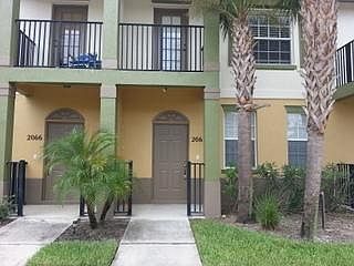 3rd image of 2062 SE Glen Ridge Dr