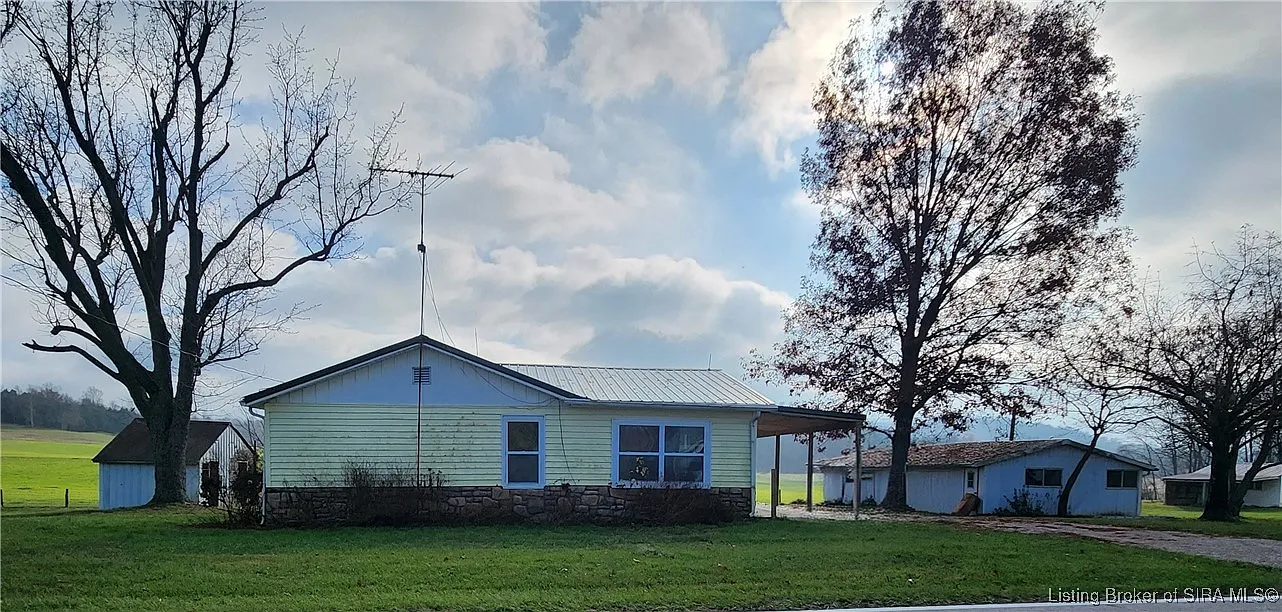 2175 Heth Washington Road SW photo 1