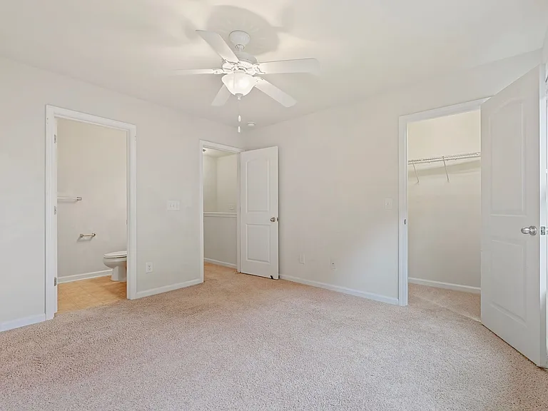 23 Pocono Dr — Photo 9