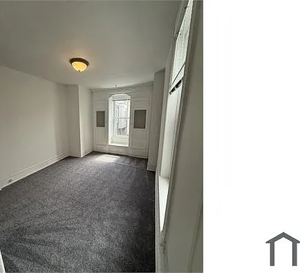 5710 Harmer St — Photo 16