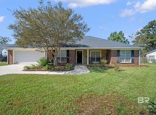 20510 Lowry Dr, Fairhope, AL 36532