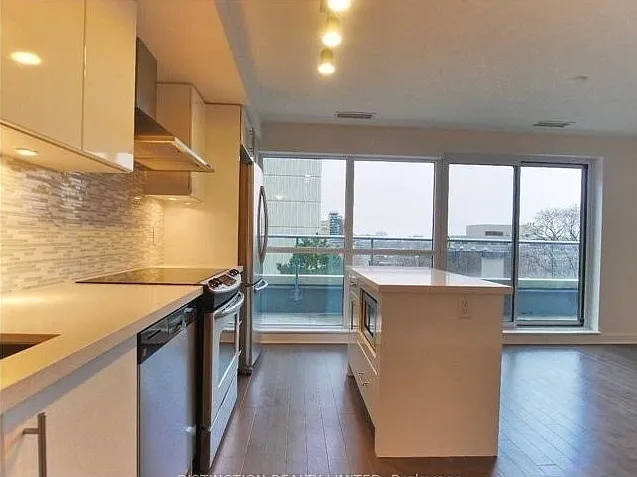 58 Orchard View Blvd #414 — Photo 10