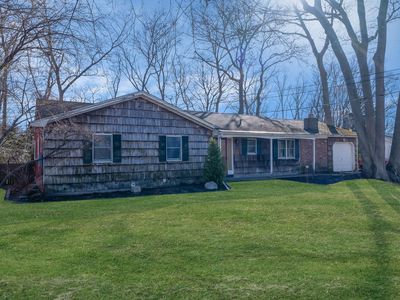 81 Mahogany Road, Rocky Point, NY, 11778