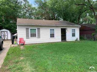 1515 Lindenwood Ln, Lawrence, KS 66044