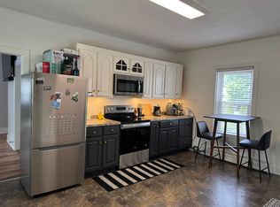 79 Church St #2, North Walpole, NH 03609